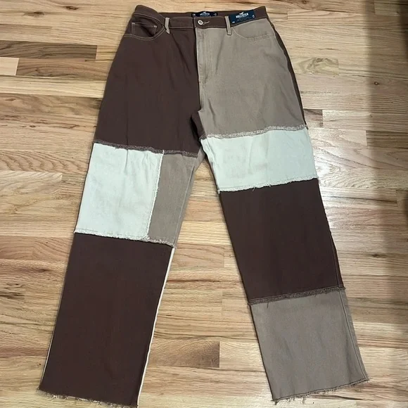 Hollister Women's Ultra High Rise Dad Jeans w/ Brown Patchwork - Picture 2 of 5